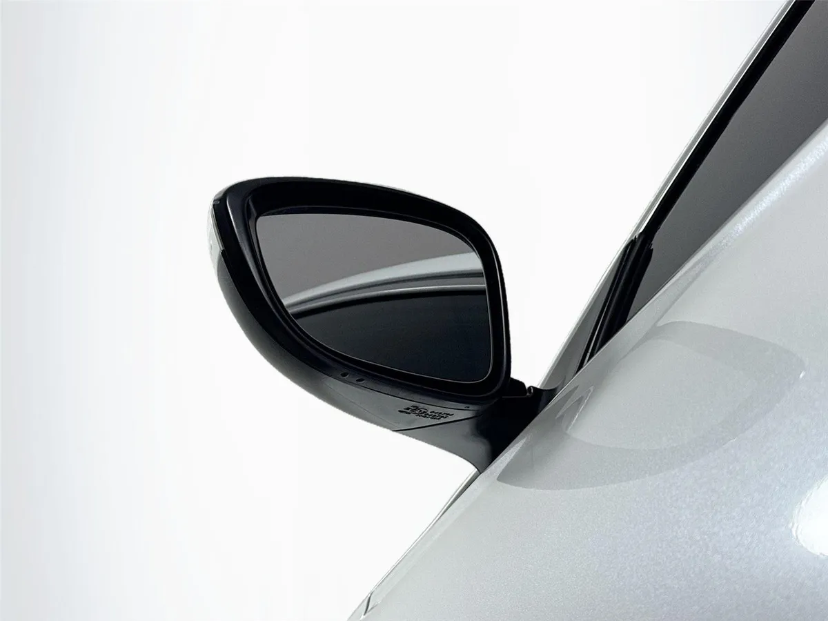 2023 Honda Accord Sedan LX thumbnail 5