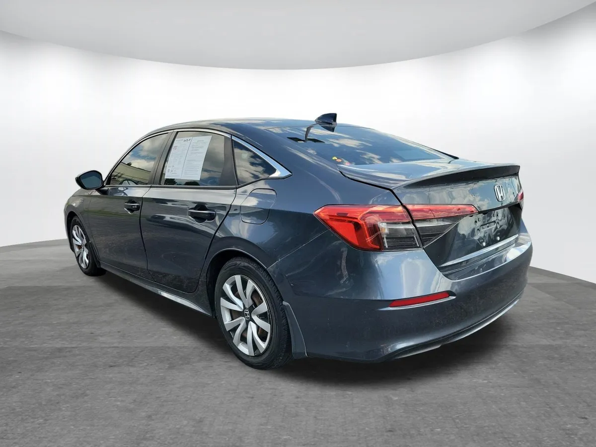 2023 Honda Civic LX thumbnail 20