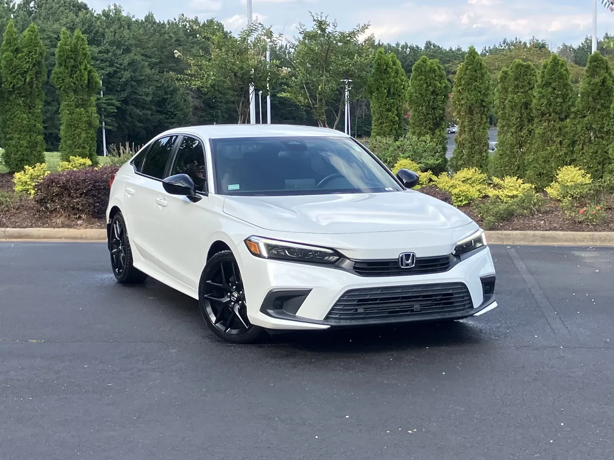 2023 Honda Civic Sport CVT thumbnail 2