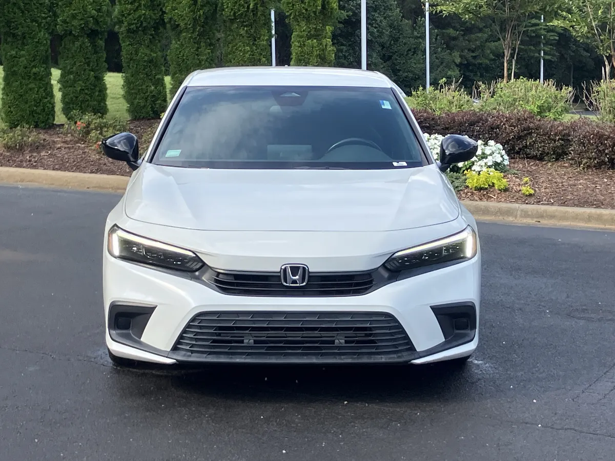 2023 Honda Civic Sport CVT thumbnail 3