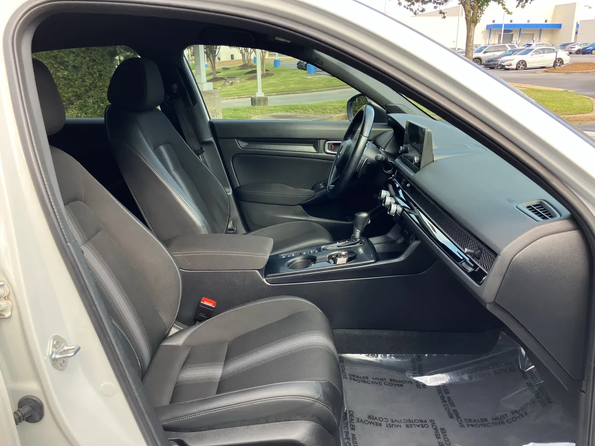 2023 Honda Civic Sport CVT thumbnail 34