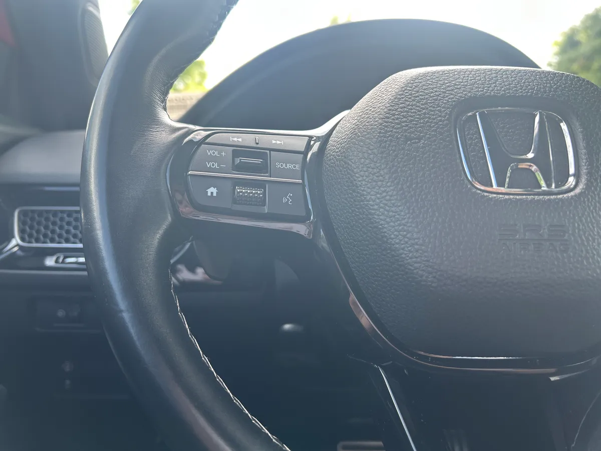 2023 Honda Civic Sport thumbnail 17