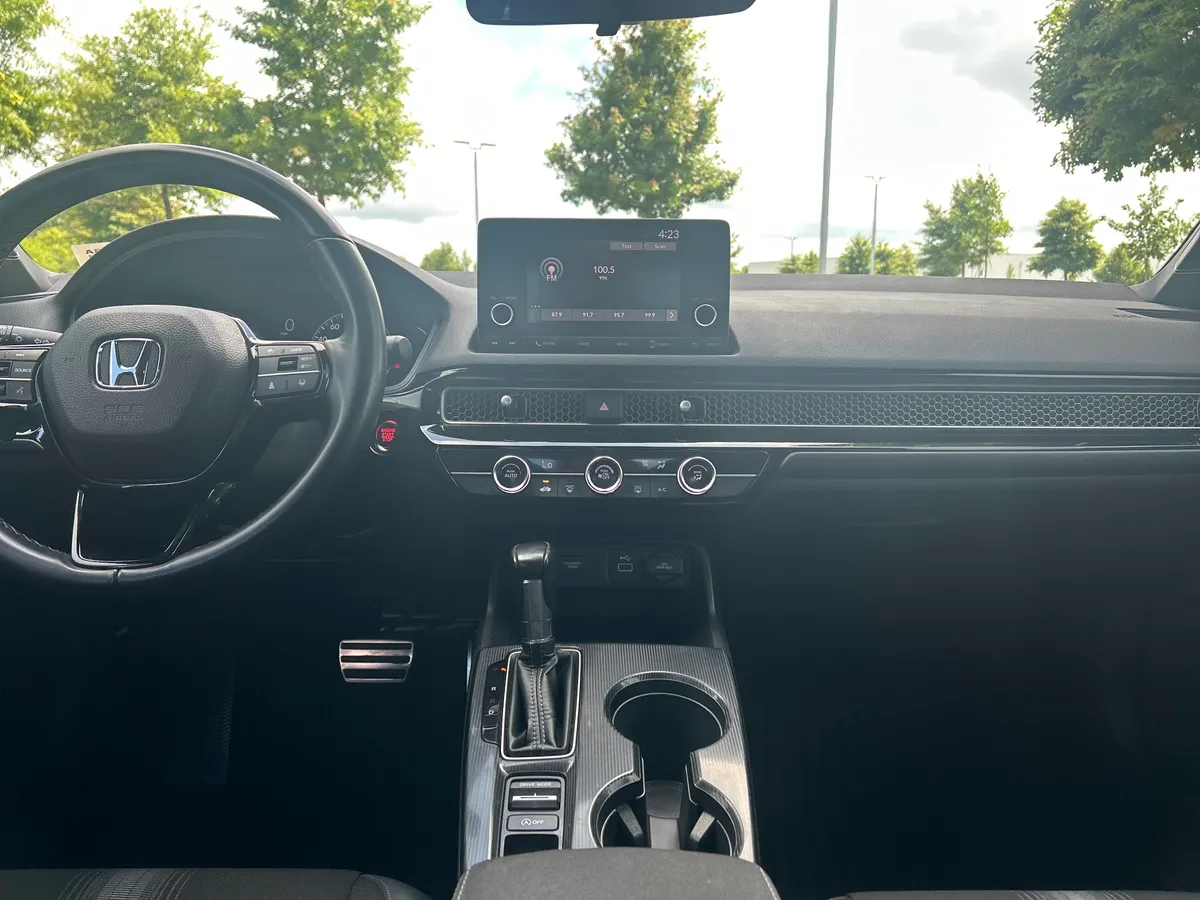 2023 Honda Civic Sport thumbnail 28