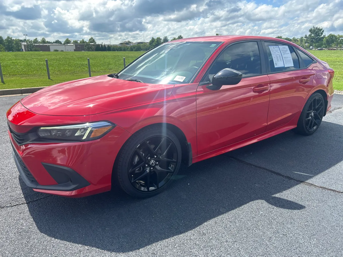 2023 Honda Civic Sport thumbnail 4