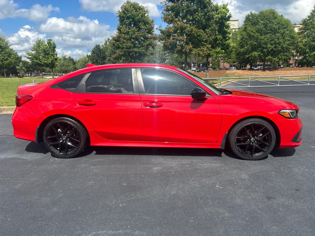 2023 Honda Civic Sport thumbnail 9