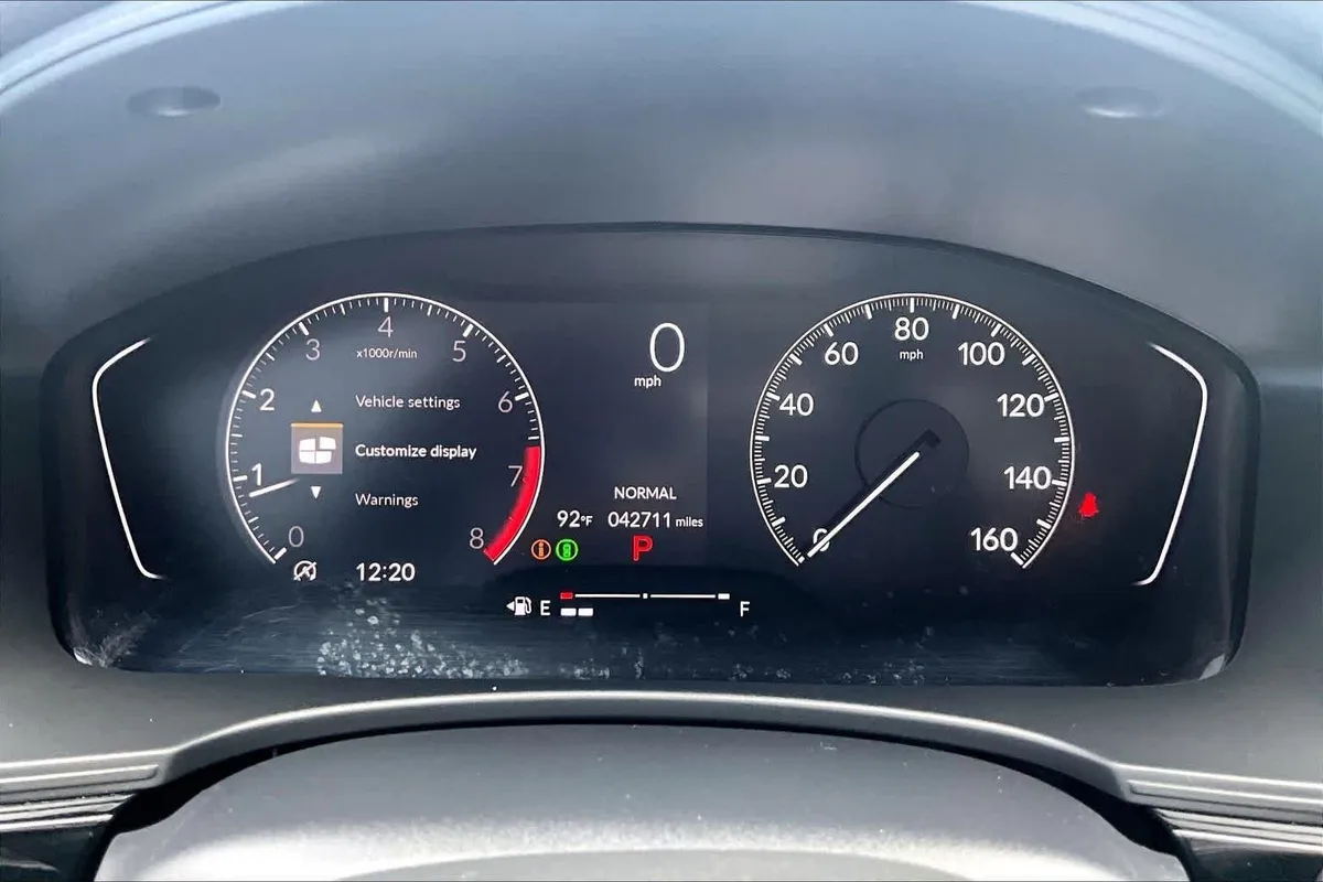 2023 Honda Civic Sport thumbnail 24