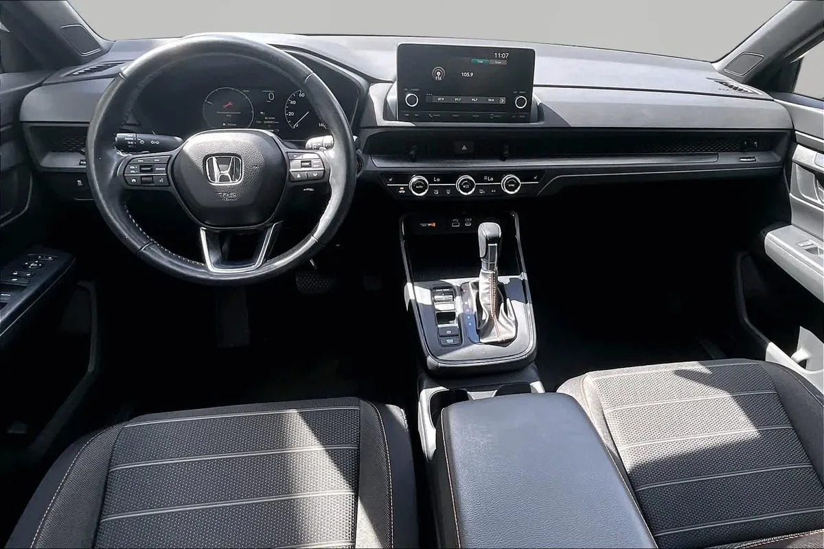 2023 Honda CR-V Hybrid Sport thumbnail 16