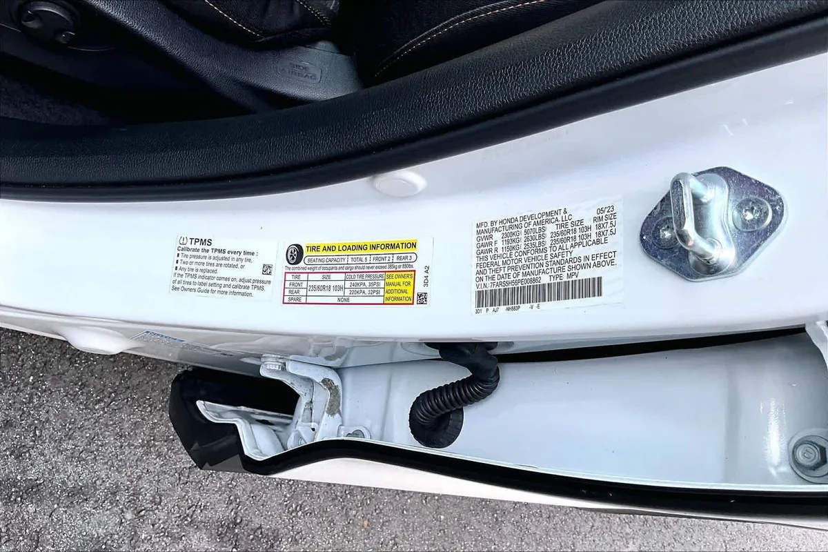 2023 Honda CR-V Hybrid Sport thumbnail 34