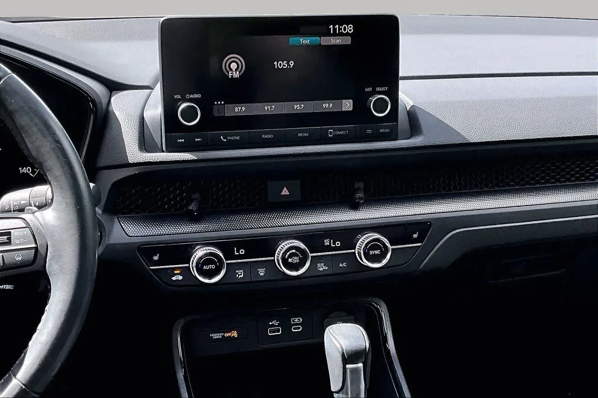 2023 Honda CR-V Hybrid Sport thumbnail 7