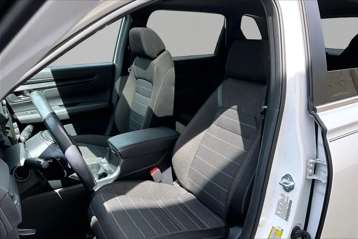 2023 Honda CR-V Hybrid Sport thumbnail 8