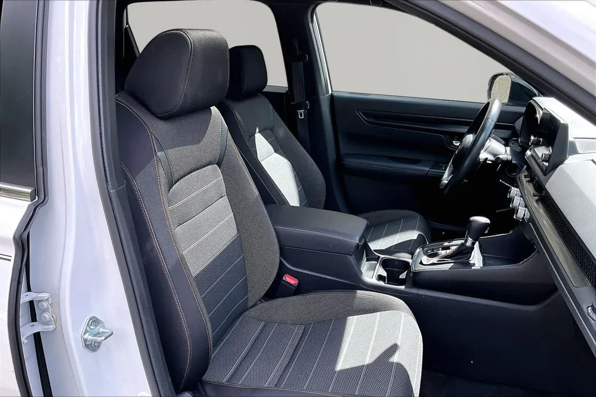 2023 Honda CR-V Hybrid Sport thumbnail 9