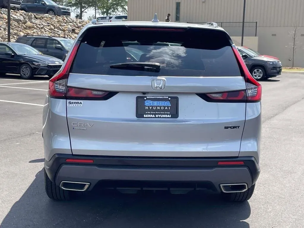 2023 Honda CR-V Hybrid Sport thumbnail 4