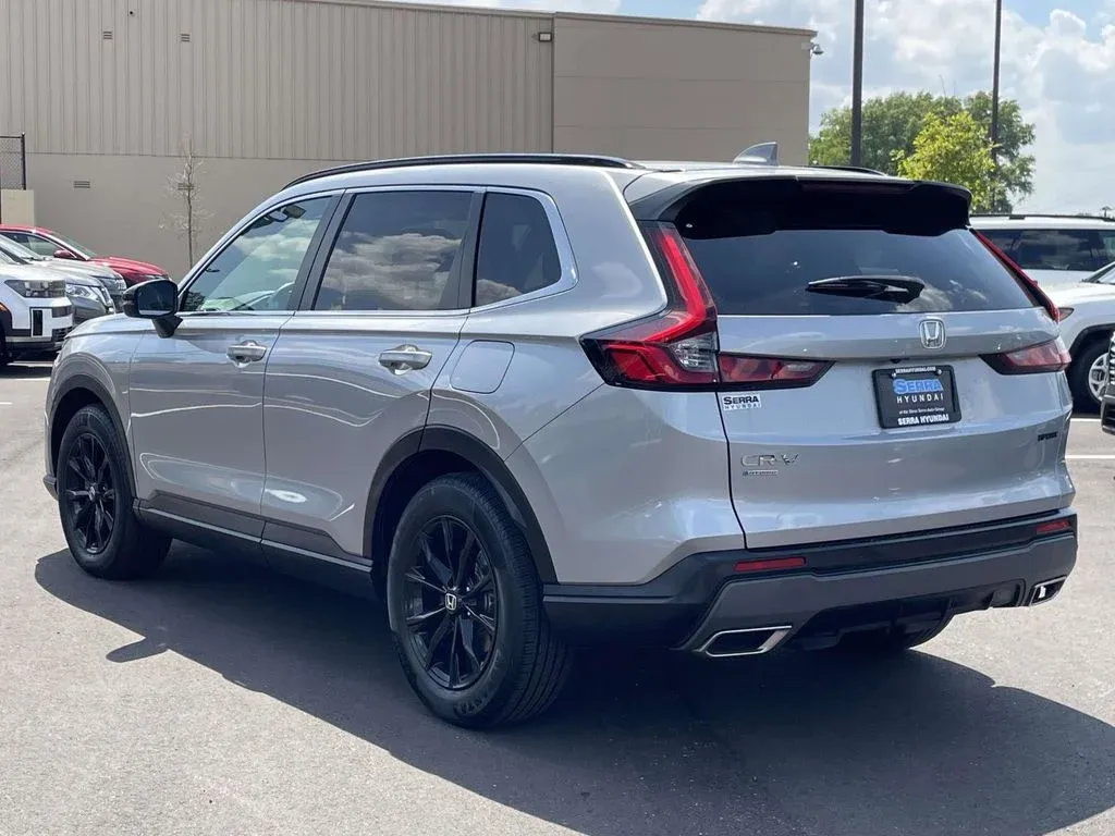 2023 Honda CR-V Hybrid Sport thumbnail 5