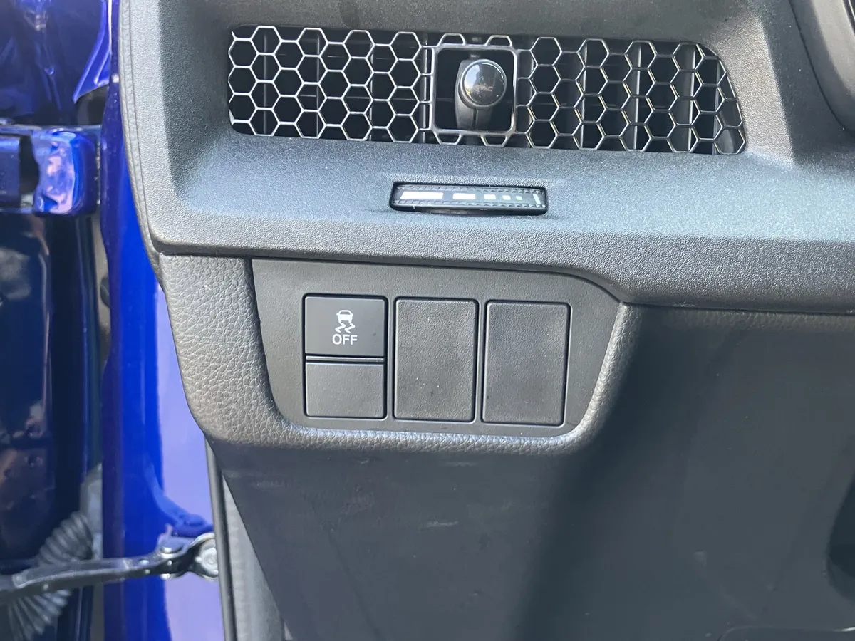 2023 Honda CR-V Hybrid Sport FWD thumbnail 19