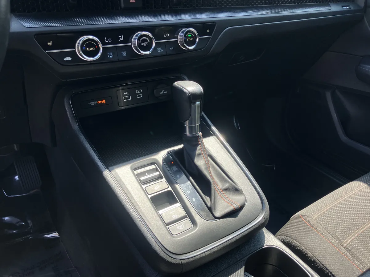 2023 Honda CR-V Hybrid Sport FWD thumbnail 28