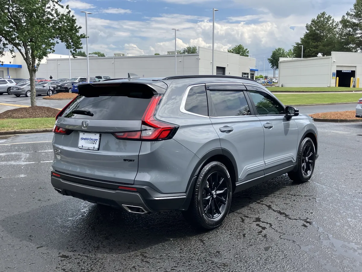 2023 Honda CR-V Hybrid Sport FWD thumbnail 10