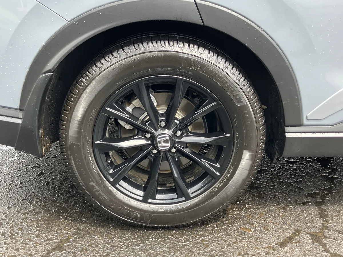 2023 Honda CR-V Hybrid Sport FWD thumbnail 13