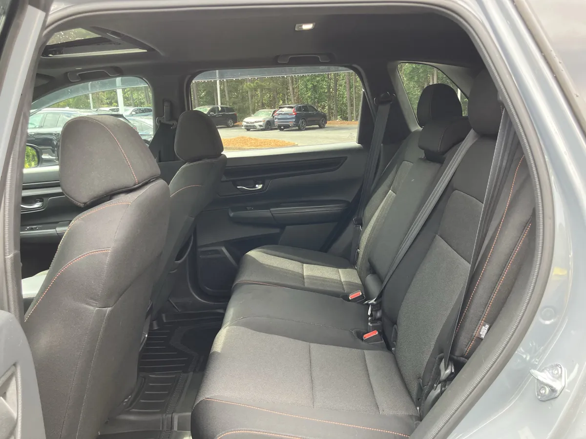 2023 Honda CR-V Hybrid Sport FWD thumbnail 33