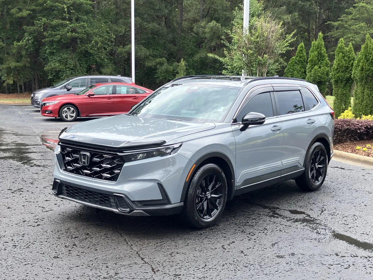 2023 Honda CR-V Hybrid Sport FWD thumbnail 6