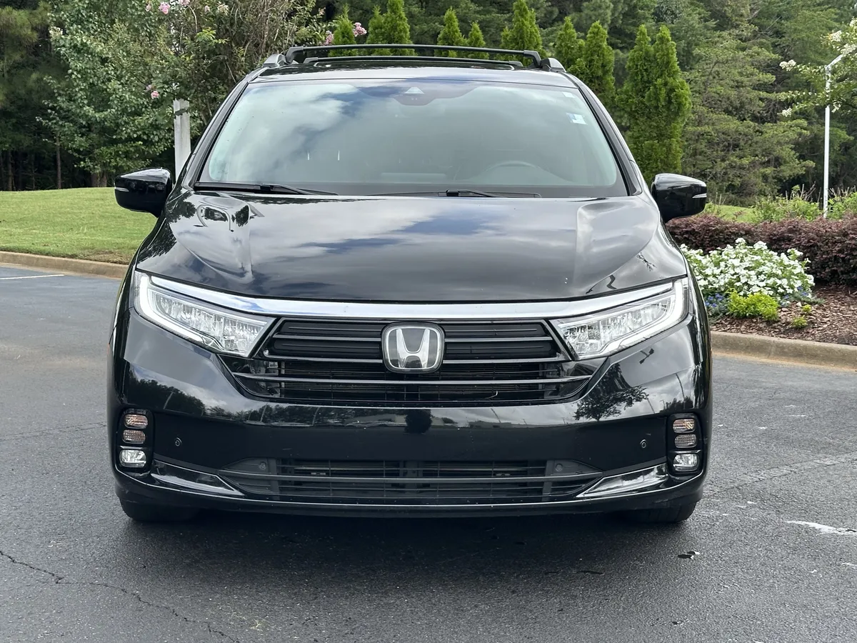 2023 Honda Odyssey Elite Auto thumbnail 3