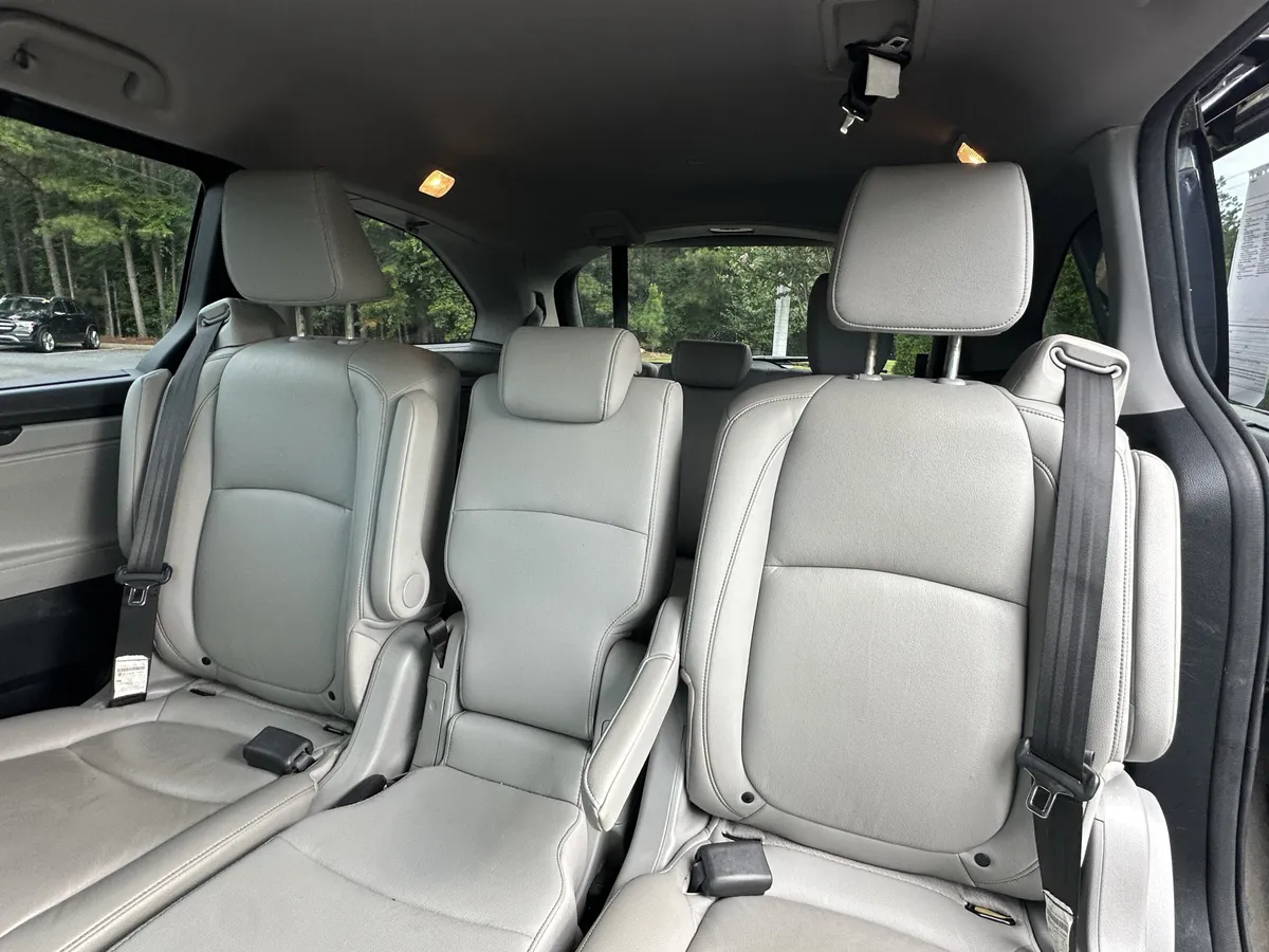 2023 Honda Odyssey EX-L Auto thumbnail 10
