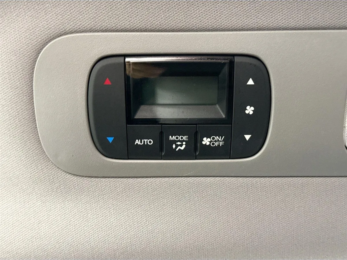 2023 Honda Odyssey EX-L thumbnail 33