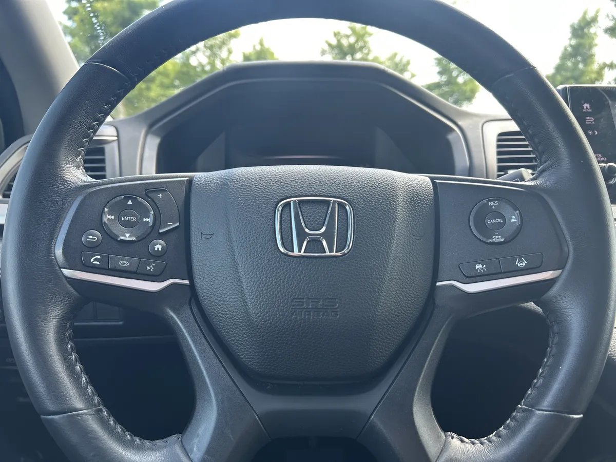 2023 Honda Odyssey EX-L thumbnail 6