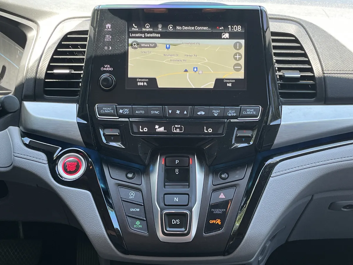 2023 Honda Odyssey Touring thumbnail 5