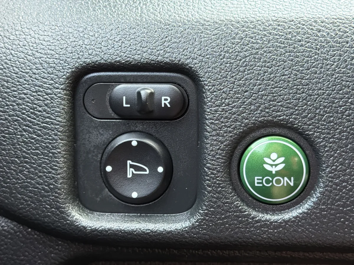 2023 Honda Passport AWD EX-L thumbnail 14