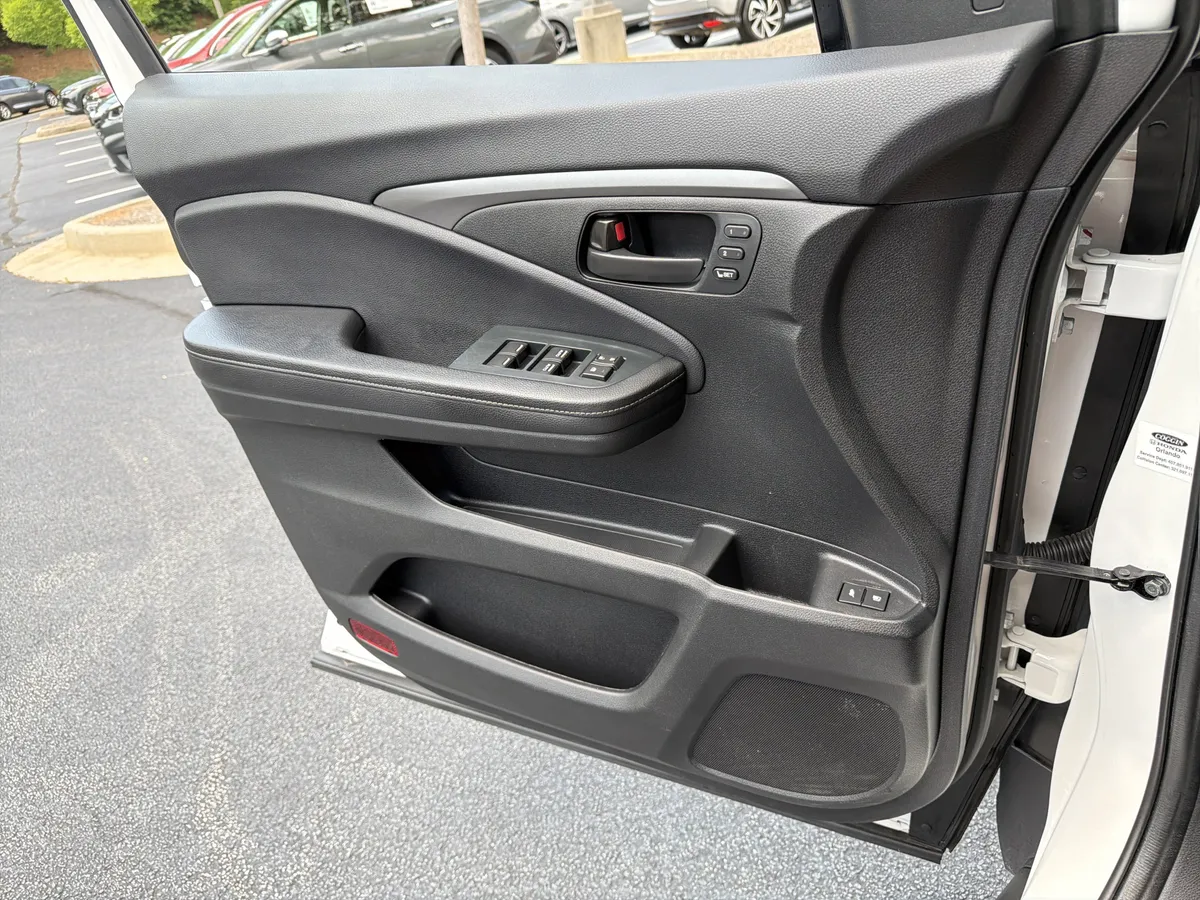 2023 Honda Passport AWD EX-L thumbnail 15