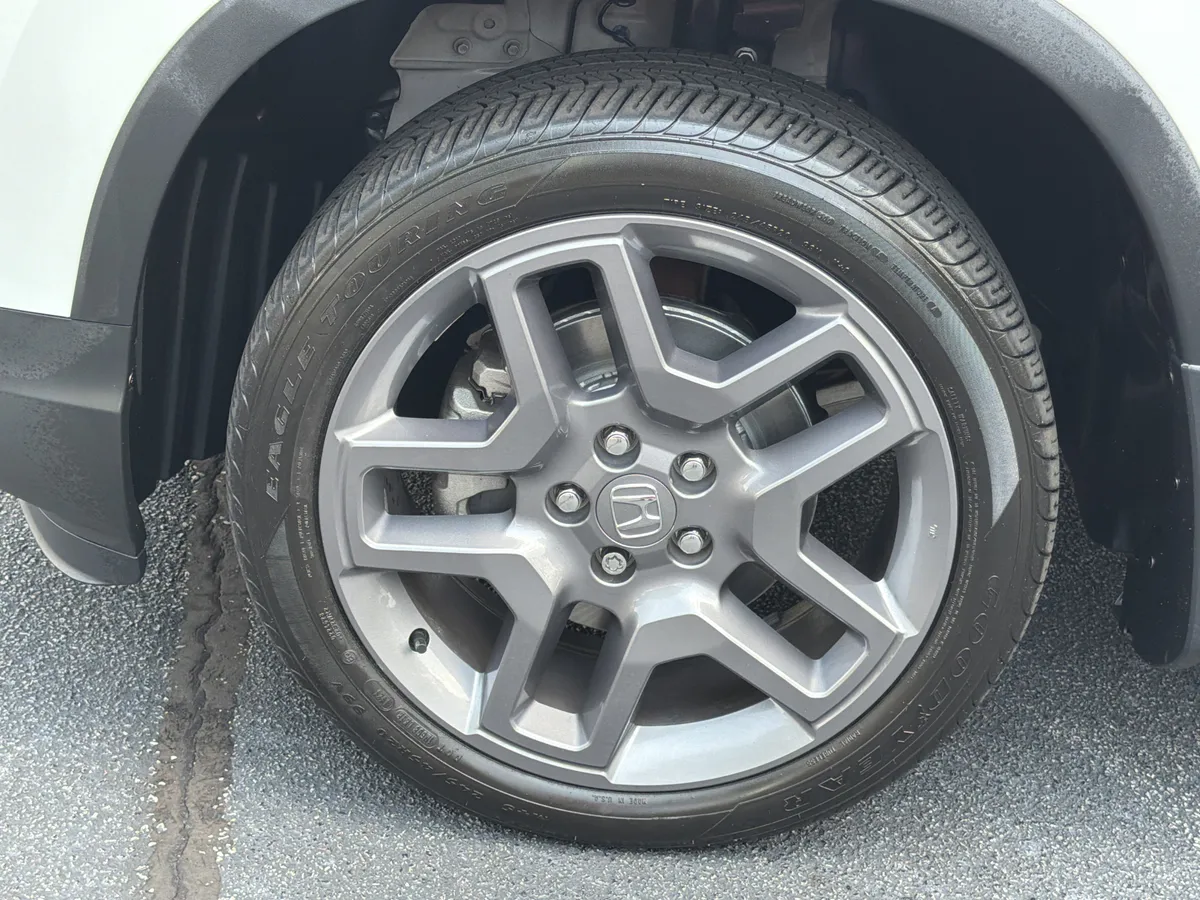2023 Honda Passport AWD EX-L thumbnail 31