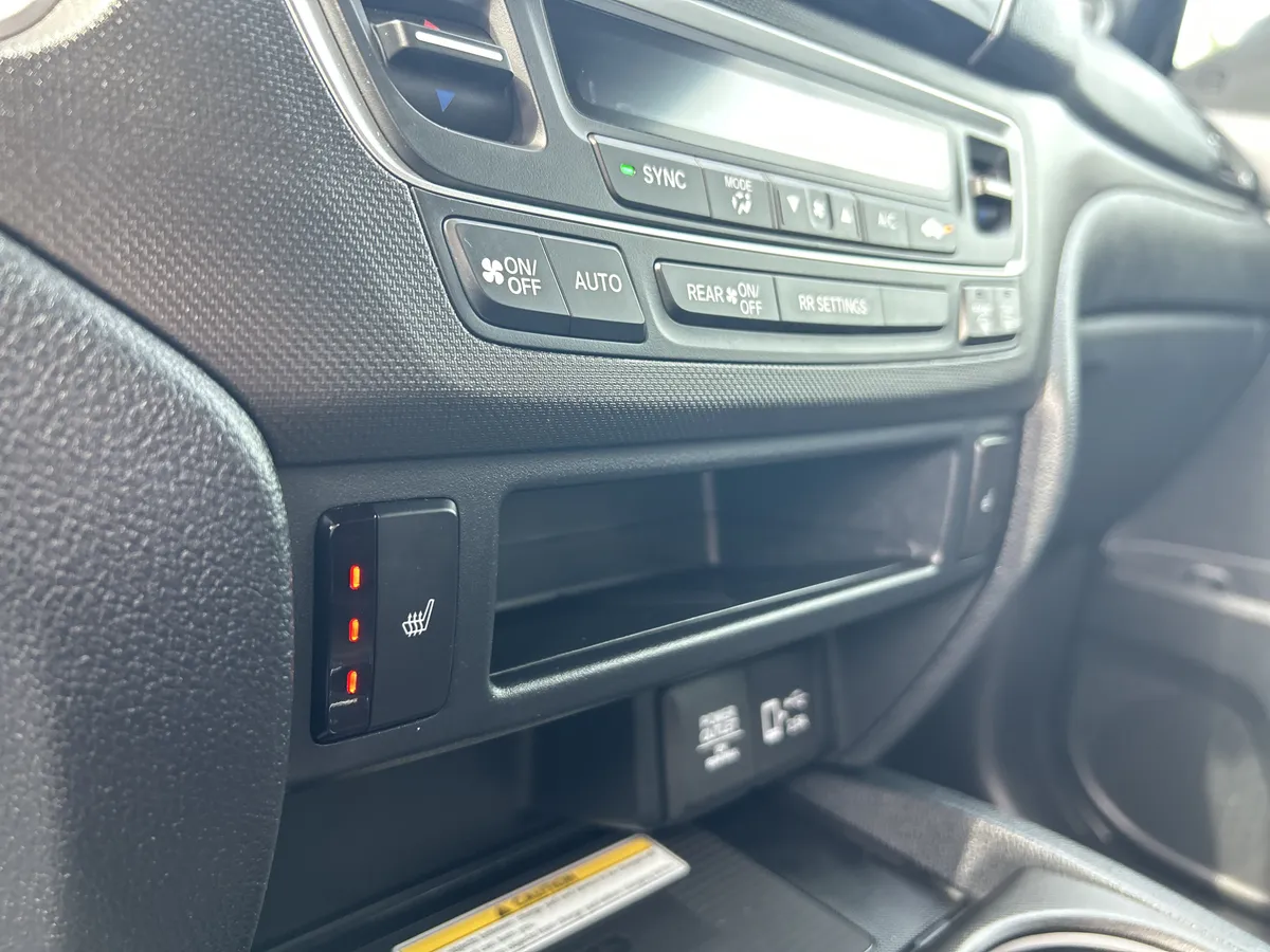 2023 Honda Passport TrailSport thumbnail 24