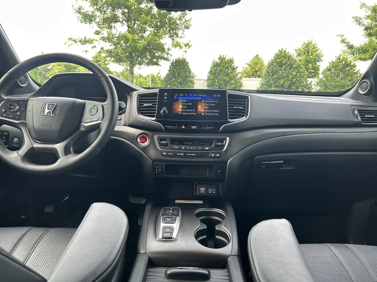 2023 Honda Passport TrailSport thumbnail 28