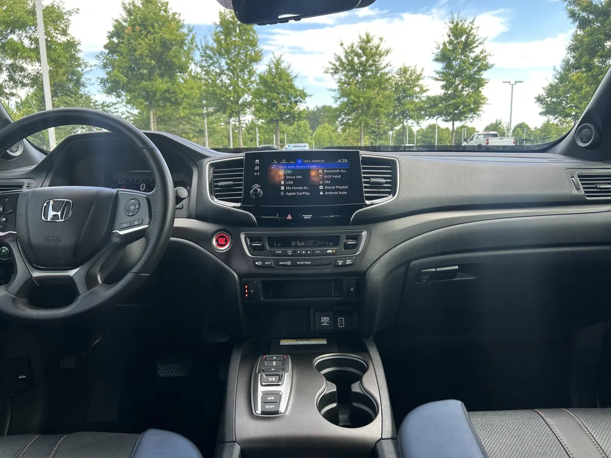 2023 Honda Passport TrailSport thumbnail 28