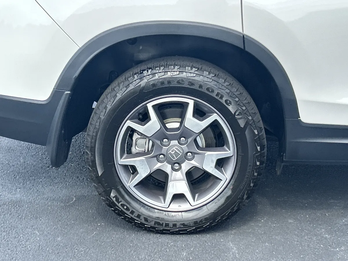 2023 Honda Passport TrailSport thumbnail 33