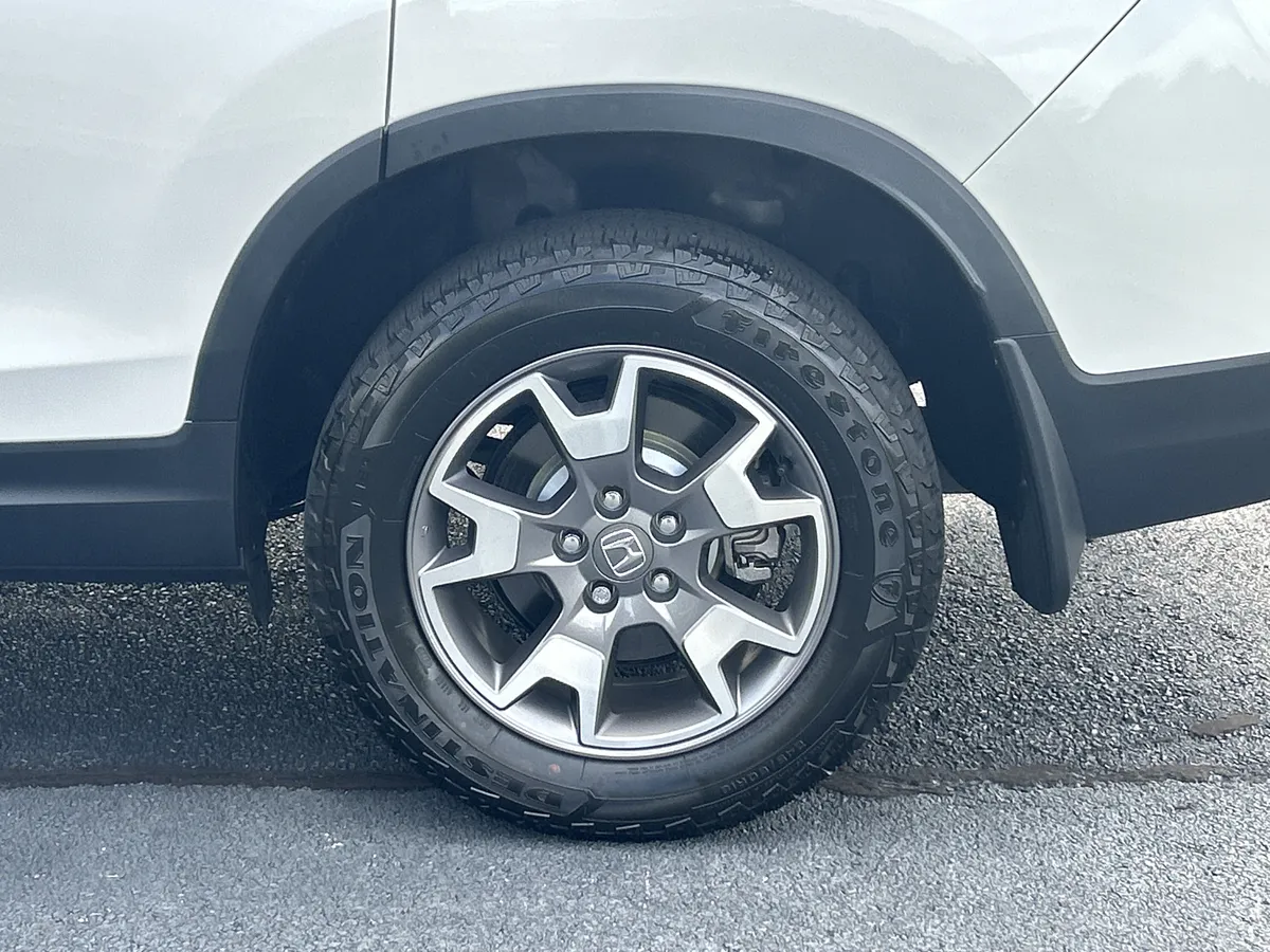 2023 Honda Passport TrailSport thumbnail 34