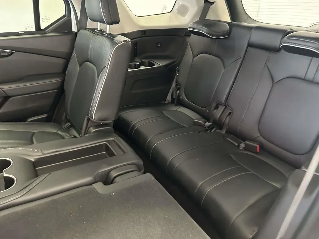 2023 Honda Pilot Elite thumbnail 16