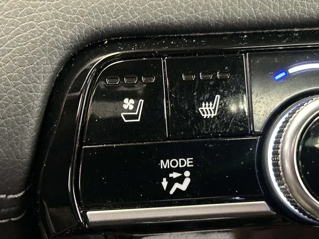 2023 Honda Pilot Elite thumbnail 25