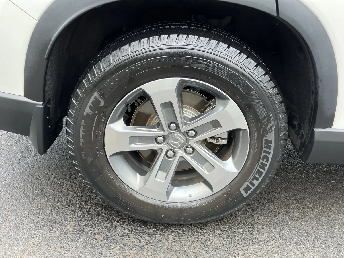 2023 Honda Pilot EX-L 7 Passenger 2WD thumbnail 13
