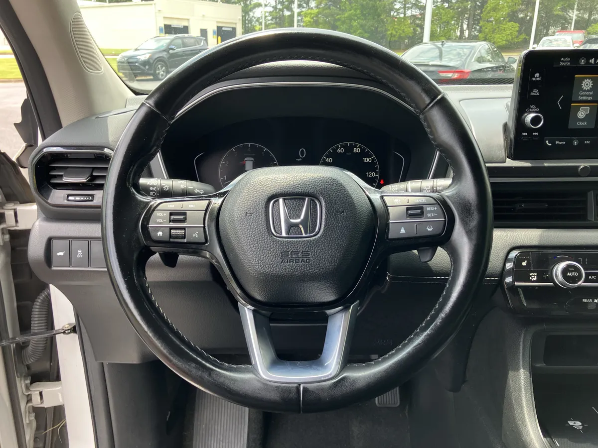 2023 Honda Pilot EX-L 7 Passenger 2WD thumbnail 19