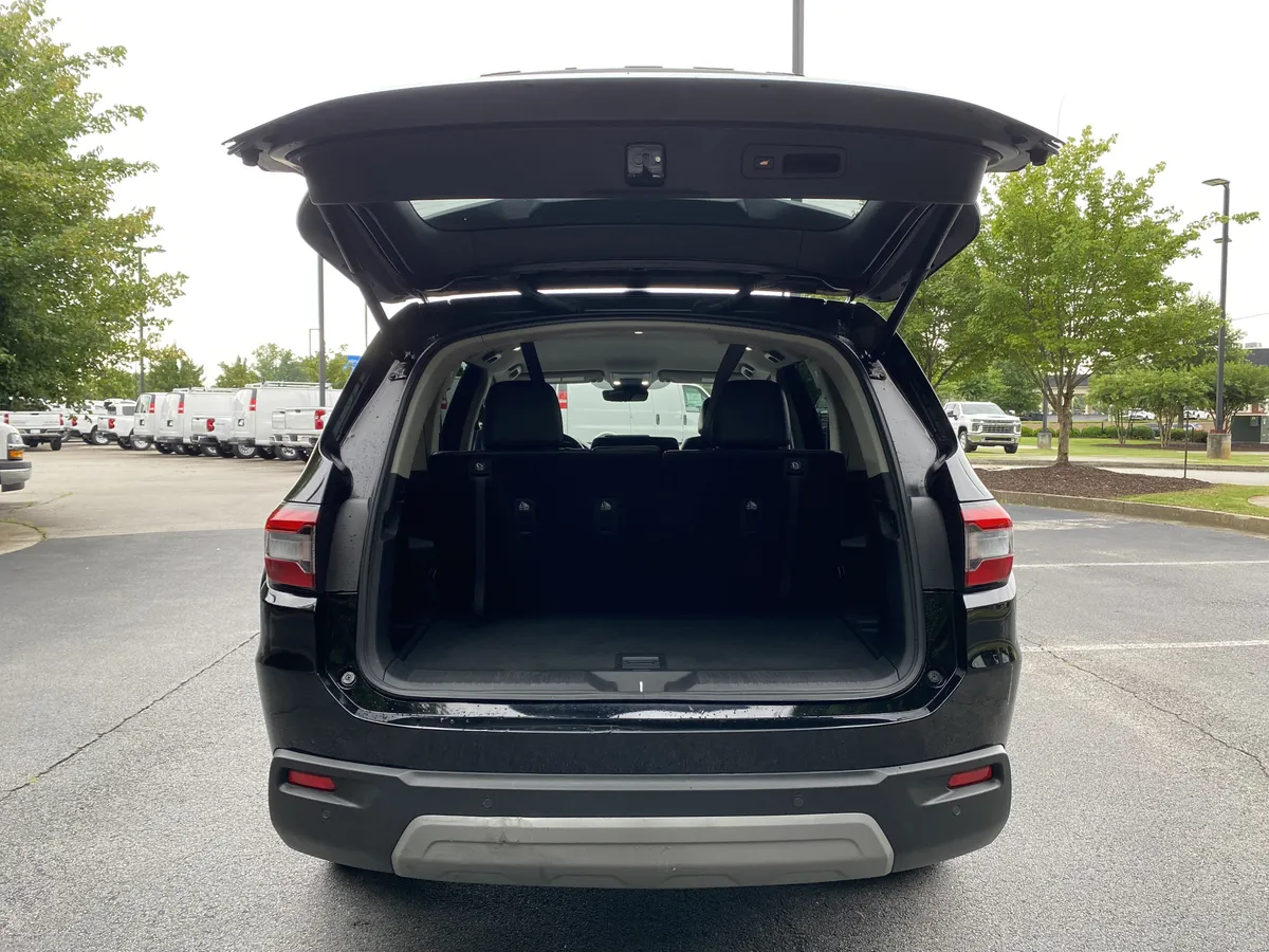 2023 Honda Pilot EX-L 8 Passenger thumbnail 10