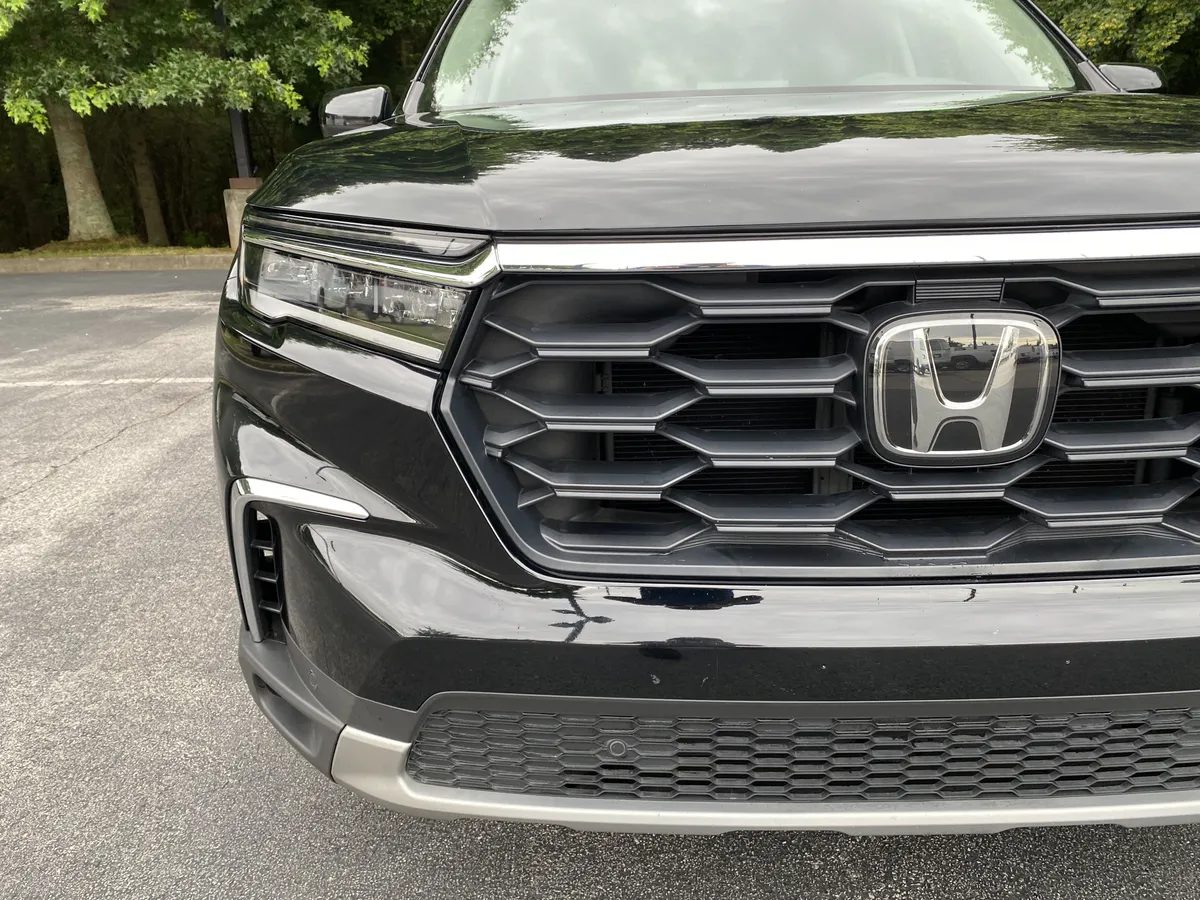 2023 Honda Pilot EX-L 8 Passenger thumbnail 13