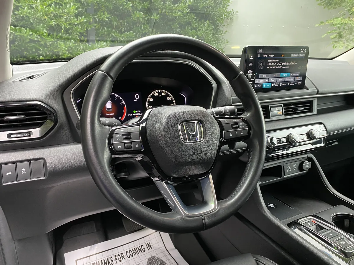2023 Honda Pilot EX-L 8 Passenger thumbnail 16