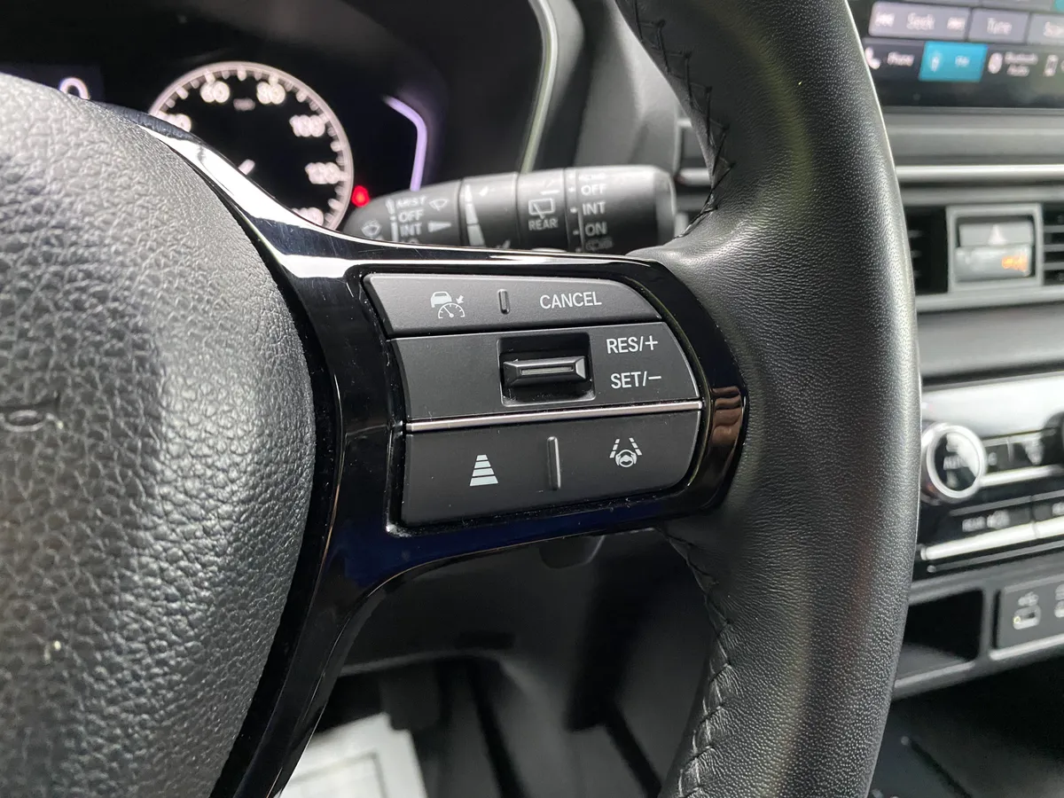 2023 Honda Pilot EX-L 8 Passenger thumbnail 19