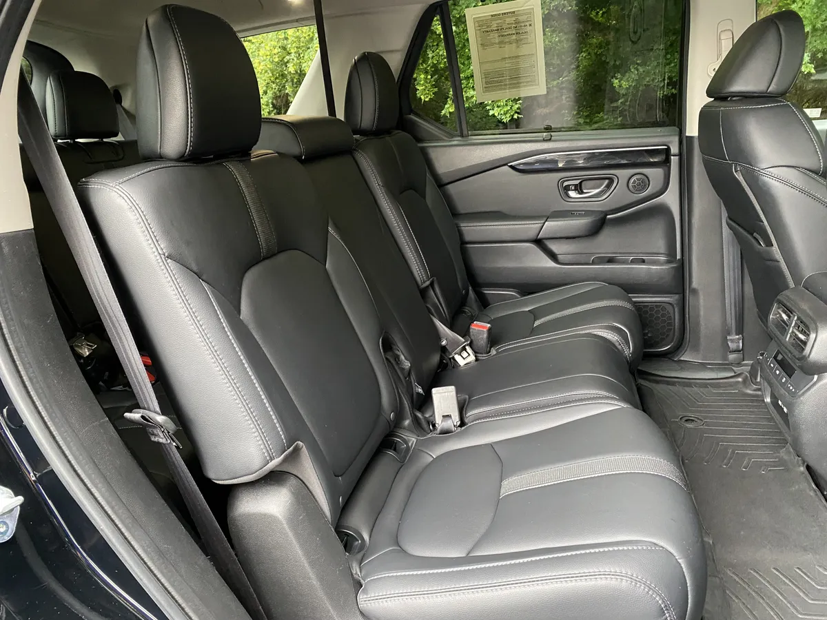 2023 Honda Pilot EX-L 8 Passenger thumbnail 33