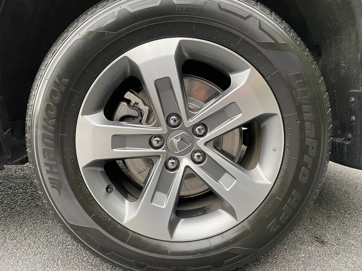 2023 Honda Pilot EX-L 8 Passenger thumbnail 41