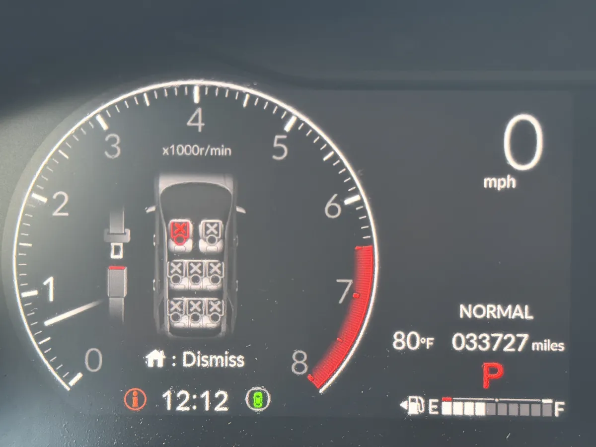 2023 Honda Pilot Touring thumbnail 11
