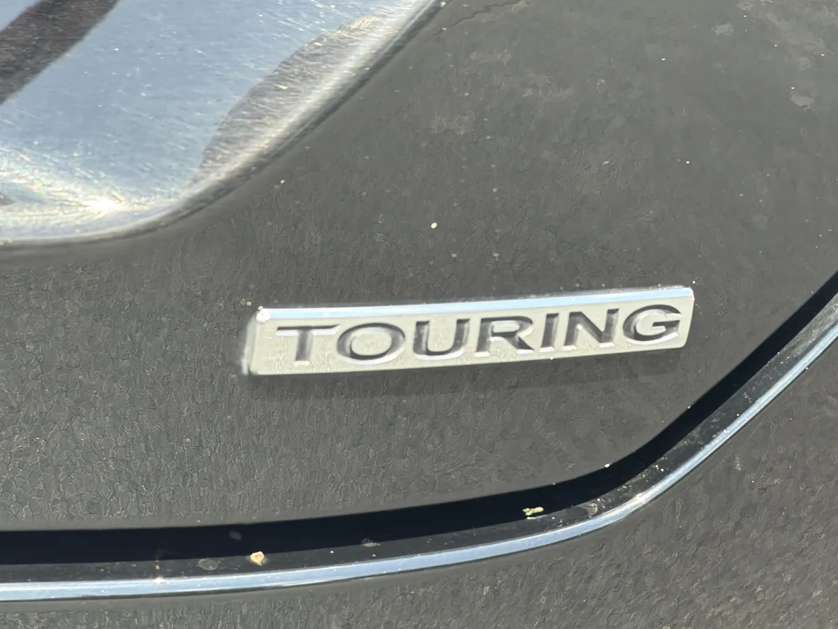 2023 Honda Pilot Touring thumbnail 25
