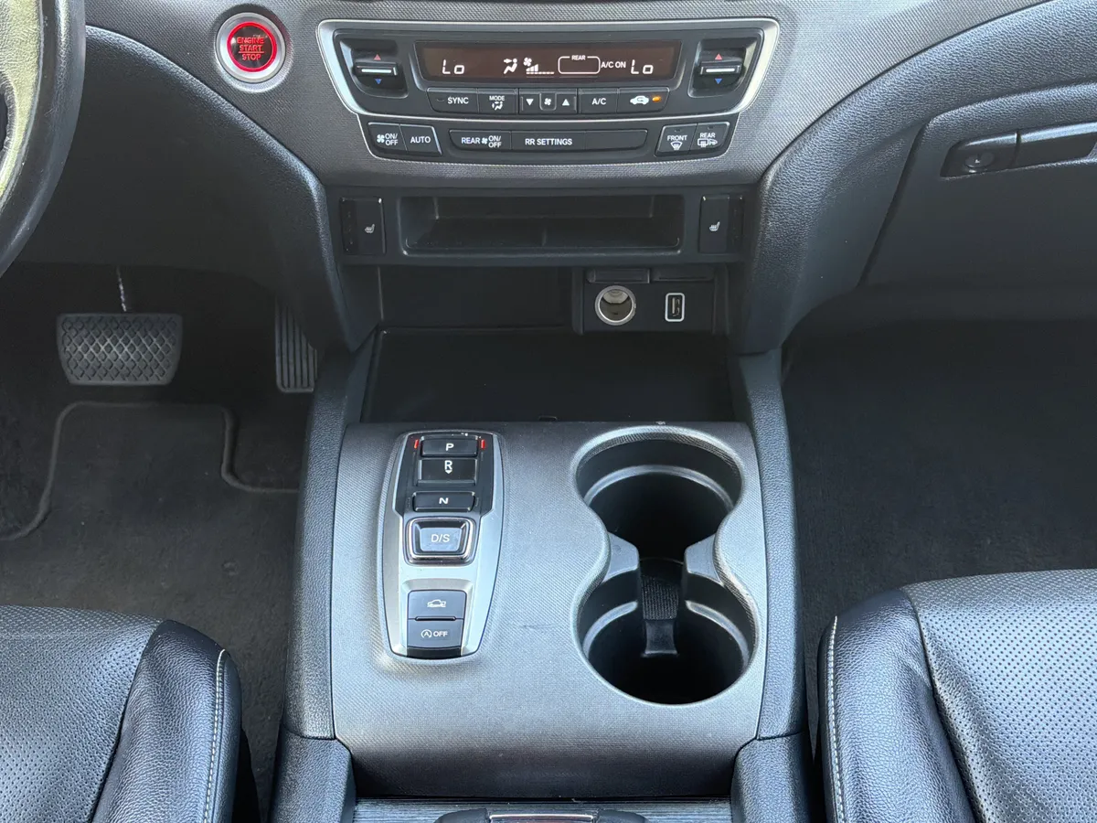 2023 Honda Ridgeline AWD RTL thumbnail 38