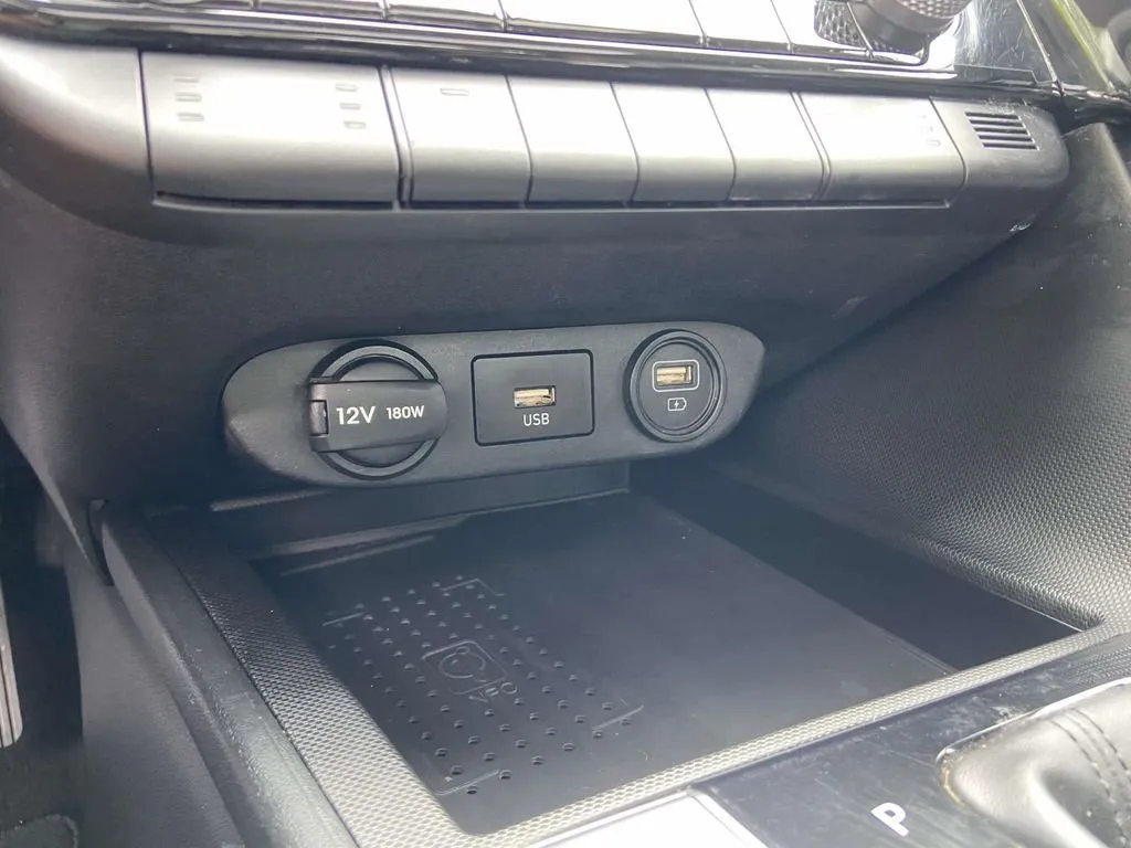 2023 Hyundai Elantra Hybrid Limited thumbnail 26
